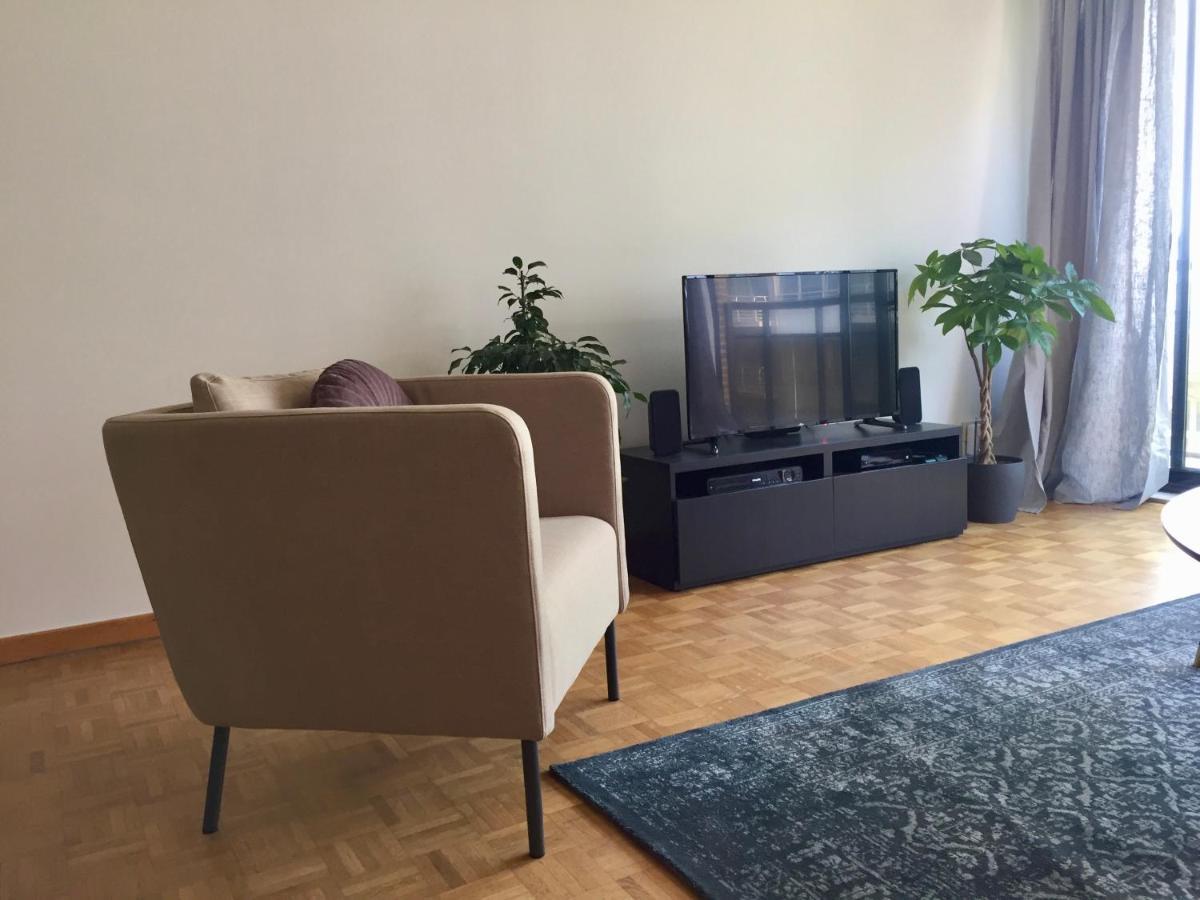Apartment Rustig Met Zeezicht Dicht Bij Het Centrum